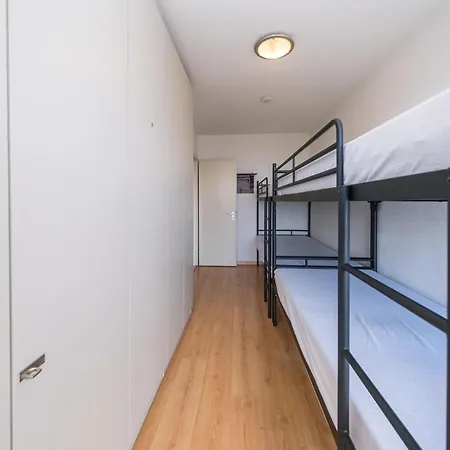 Canberra - 0803 + Park. 10 Apartment