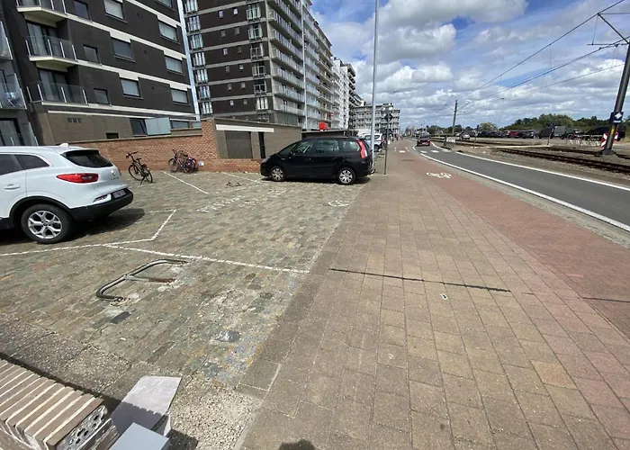 Canberra - 0803 + Park. 10 *